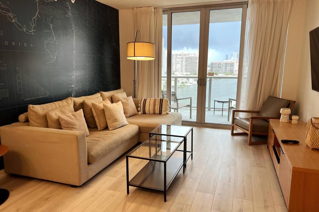 Beachwalk 1B 1B Incredible View Apartment 14 A Hallandale Beach Buitenkant foto