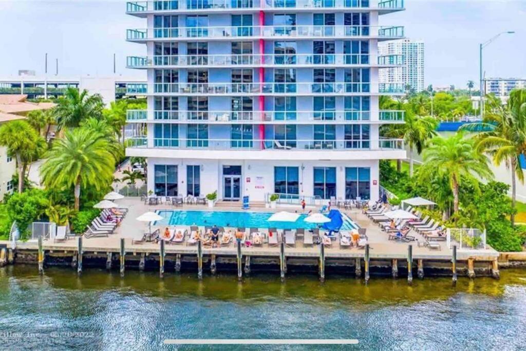 Beachwalk 1B 1B Incredible View Apartment 14 A Hallandale Beach Buitenkant foto