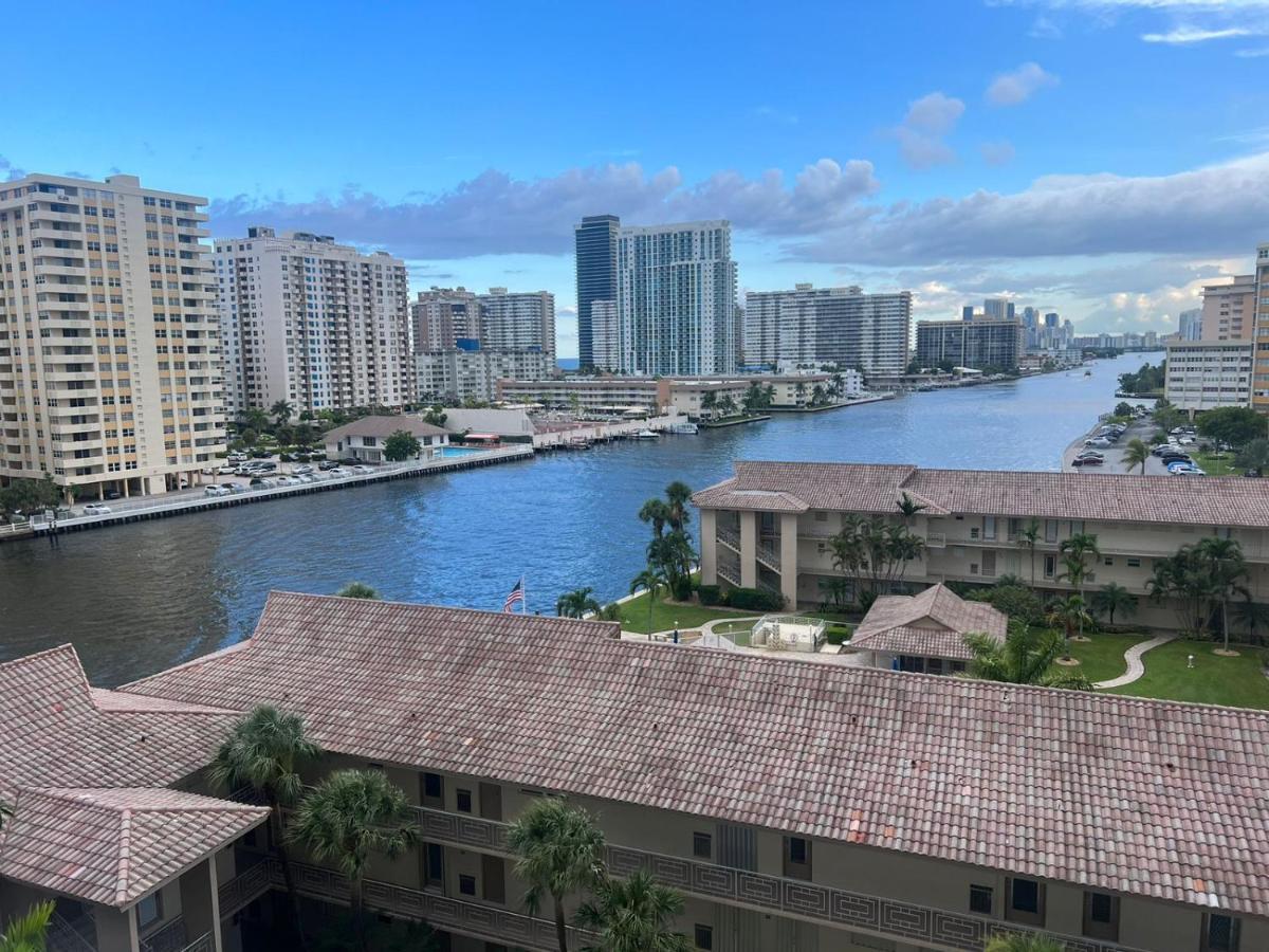 Beachwalk 1B 1B Incredible View Apartment 14 A Hallandale Beach Buitenkant foto